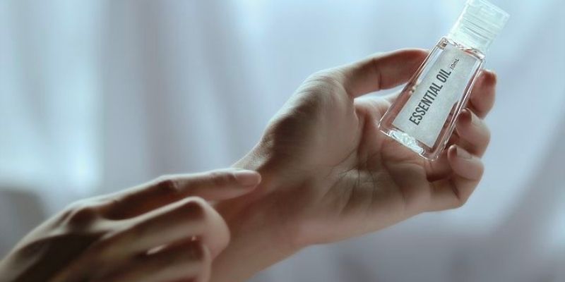 Intitulé : Aromathérapie et huiles essentielles en e-Learning 60H  deux semaines - Lyon (69)